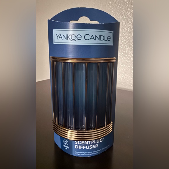 Yankee Candle Other - Yankee Candle Copper Cuff ScentPlug Diffuser | Light-Up Fragrance Warmer | Decor